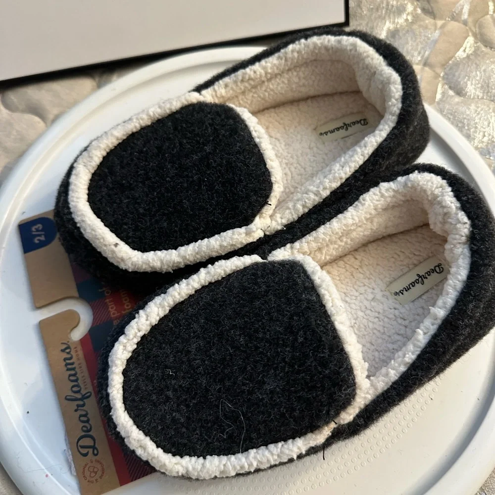 🆕Dearfoams Kid Slippers